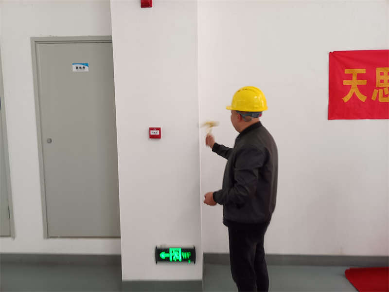<a href=http://jijiyiyinews.com/gccf/ target=_blank class=infotextkey>合肥廠房裝修</a>